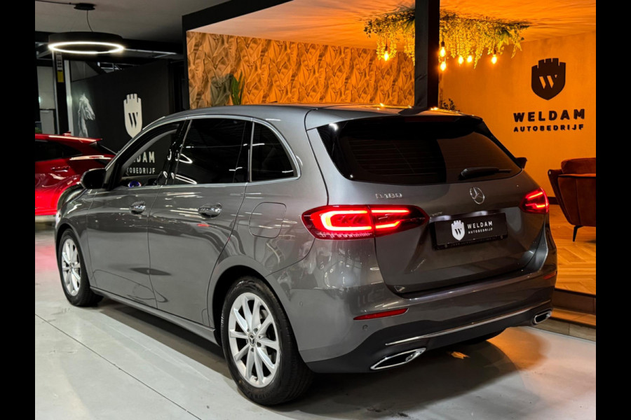 Mercedes-Benz B-Klasse 180 Business Solution Garantie Camera CarPlay PDC Sfeer Leder Lane Cruise Clima Navi Led Dab Rijklaar