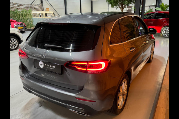 Mercedes-Benz B-Klasse 180 Business Solution Garantie Camera CarPlay PDC Sfeer Leder Lane Cruise Clima Navi Led Dab Rijklaar