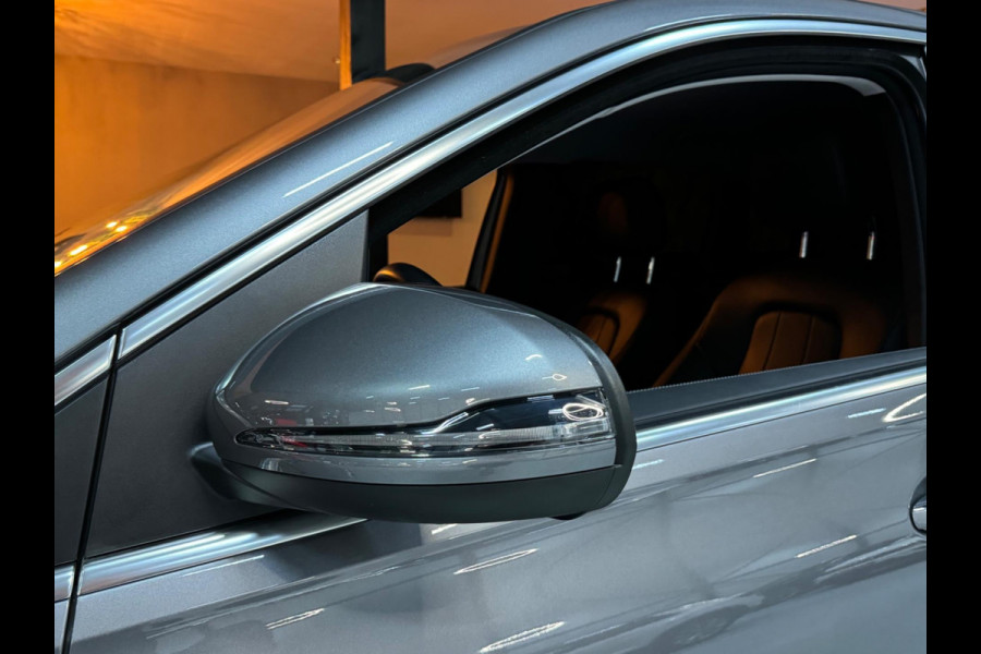 Mercedes-Benz B-Klasse 180 Business Solution Garantie Camera CarPlay PDC Sfeer Leder Lane Cruise Clima Navi Led Dab Rijklaar