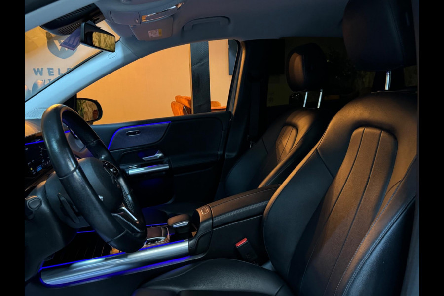 Mercedes-Benz B-Klasse 180 Business Solution Garantie Camera CarPlay PDC Sfeer Leder Lane Cruise Clima Navi Led Dab Rijklaar
