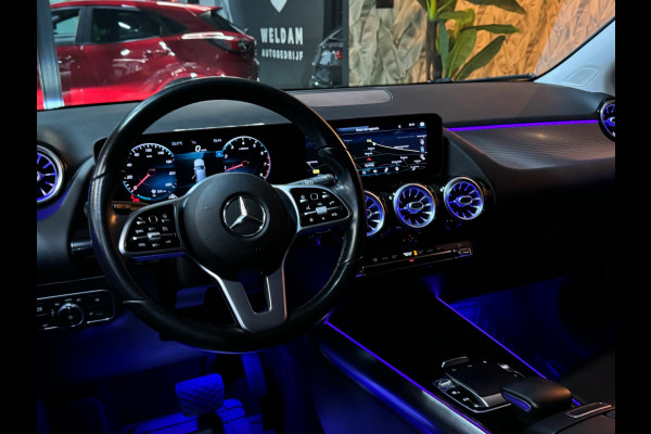 Mercedes-Benz B-Klasse 180 Business Solution Garantie Camera CarPlay PDC Sfeer Leder Lane Cruise Clima Navi Led Dab Rijklaar