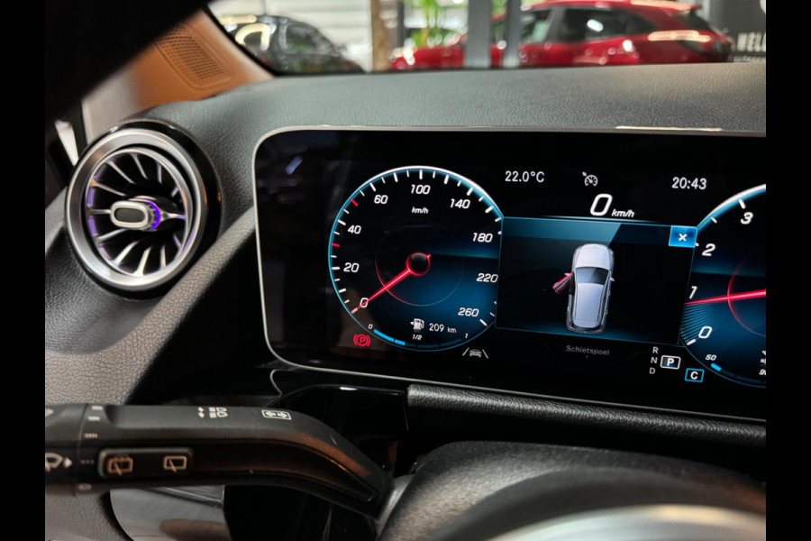 Mercedes-Benz B-Klasse 180 Business Solution Garantie Camera CarPlay PDC Sfeer Leder Lane Cruise Clima Navi Led Dab Rijklaar
