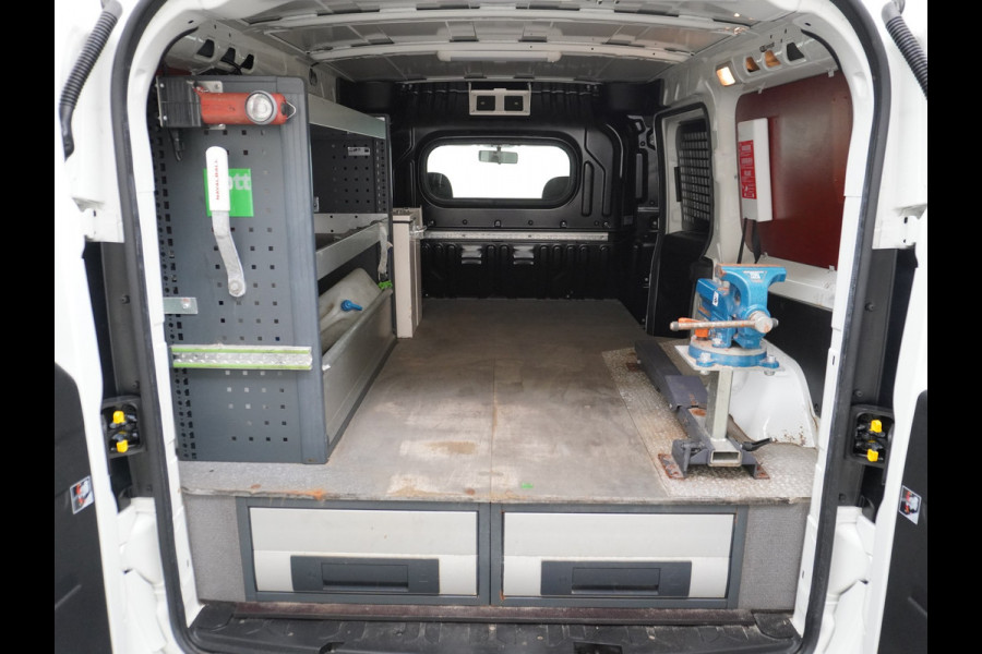 Opel Combo 1.3 CDTi L2H1 Sport EURO6 Airco, Cruise Control, trekhaak, Navigatie