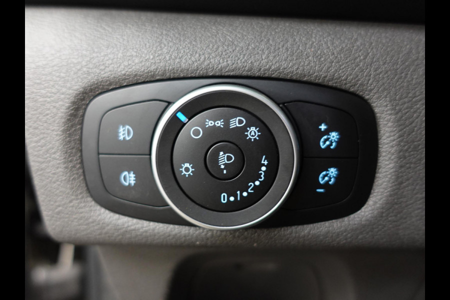 Ford Transit Custom 130pk Automaat L1H1 Trend Trekhaak Navigatie Camera Airco Cruise control Sport