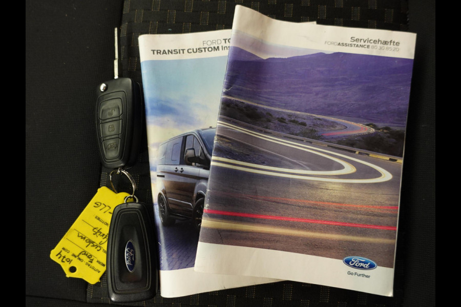 Ford Transit Custom 130pk Automaat L1H1 Trend Trekhaak Navigatie Camera Airco Cruise control Sport