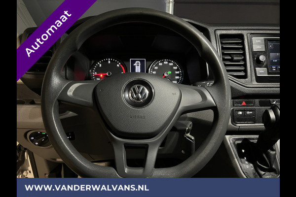 Volkswagen Crafter 2.0 TDI 140 pk Automaat L4H3 L3H2 Euro6 Airco | Camera | Apple Carplay Android Auto, Chauffeursstoel, Stoelverwarming, 3000kg Trekhaak