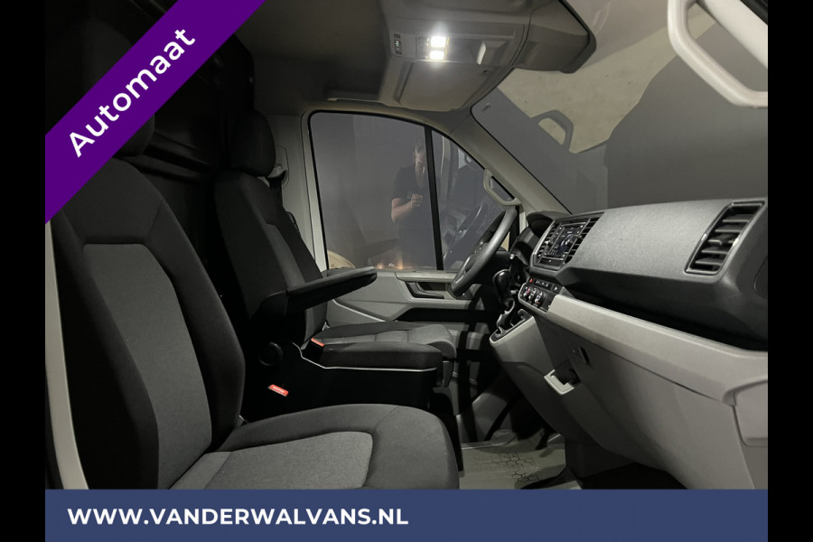 Volkswagen Crafter 2.0 TDI 140 pk Automaat L4H3 L3H2 Euro6 Airco | Camera | Apple Carplay Android Auto, Chauffeursstoel, Stoelverwarming, 3000kg Trekhaak