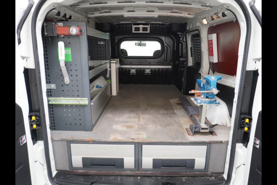 Opel Combo 1.3 CDTi L2H1 Sport EURO6 Airco, Cruise Control, trekhaak, Navigatie