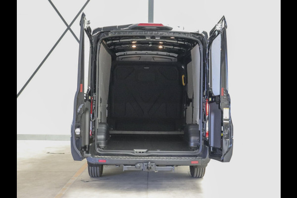 Ford Transit 290 2.0 TDCI L2H2 Trend BPM VRIJ! Ford Transit 290 2.0 TDCI L2H2 Trend Airco Bluetooth Camera  Cruise Control