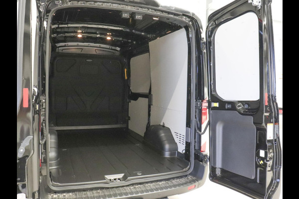 Ford Transit 290 2.0 TDCI L2H2 Trend BPM VRIJ! Ford Transit 290 2.0 TDCI L2H2 Trend Airco Bluetooth Camera  Cruise Control
