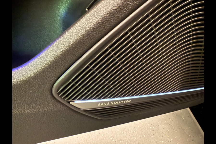 Audi A4 Avant 1.4 TFSI Sport V-COCKPIT/BOSE/LED/CARPLAY/SFEERVERL/NAVI/ECC/PDC/CRUISE///