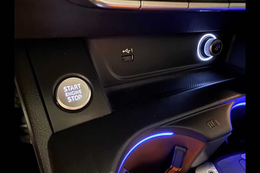 Audi A4 Avant 1.4 TFSI Sport V-COCKPIT/BOSE/LED/CARPLAY/SFEERVERL/NAVI/ECC/PDC/CRUISE///