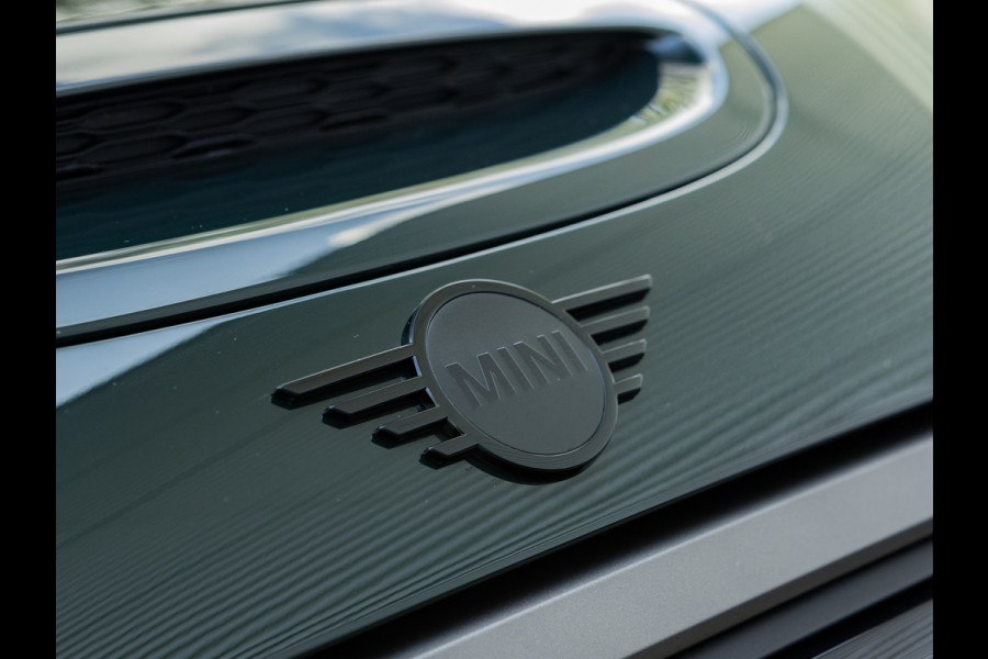 MINI Mini Electric - Resolute Edition - Camera - Comfort Access - Stoelverwarming