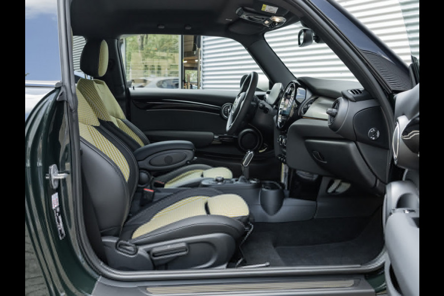 MINI Mini Electric - Resolute Edition - Camera - Comfort Access - Stoelverwarming