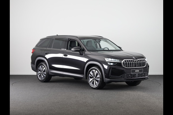 Škoda Kodiaq Business Edition m-HEV 1.5 TSI 150 pk 7 versn. DSG | Trekhaak | Comfort Pakket | Dynamic Chassis Control | Winter Pakket | Parkeer pakket | 18 inch lichtmetalen velgen | Ligh & View