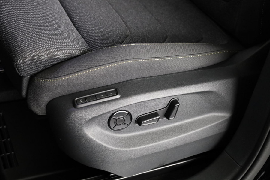 Škoda Kodiaq Business Edition m-HEV 1.5 TSI 150 pk 7 versn. DSG | Trekhaak | Comfort Pakket | Dynamic Chassis Control | Winter Pakket | Parkeer pakket | 18 inch lichtmetalen velgen | Ligh & View