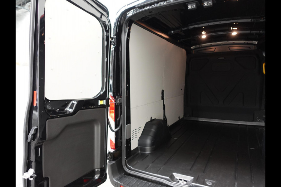 Ford Transit 290 2.0 TDCI L2H2 Trend Airco Bluetooth Camera  Cruise Control Navi Trekhaak