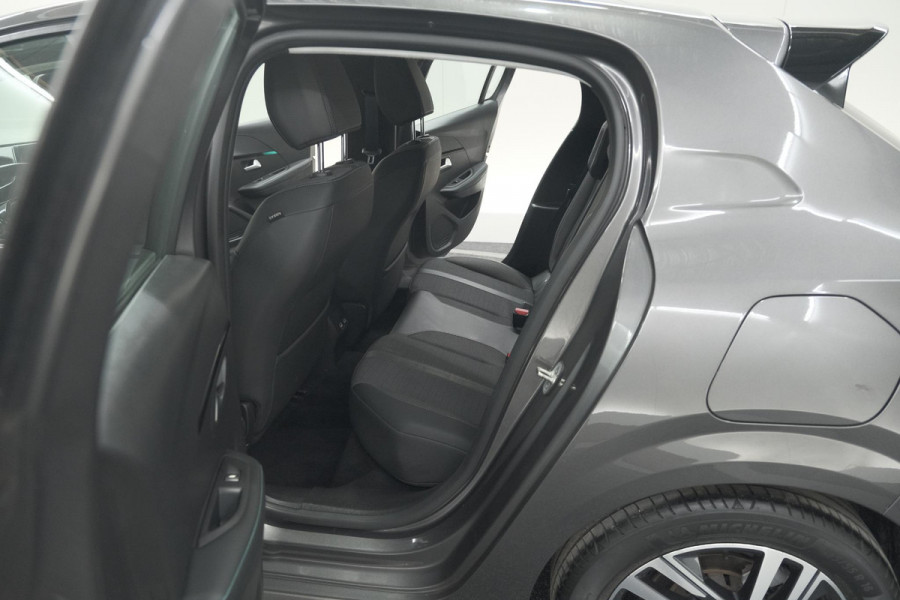 Peugeot 208 PureTech 100 EAT8 Allure | Camera | Apple Carplay | Navigatie | Parkeersensoren