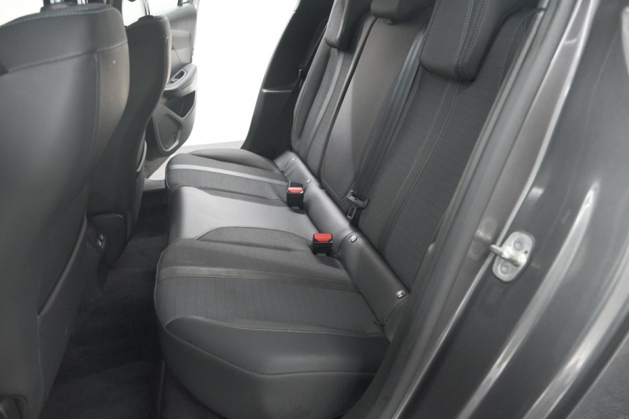 Peugeot 208 PureTech 100 EAT8 Allure | Camera | Apple Carplay | Navigatie | Parkeersensoren