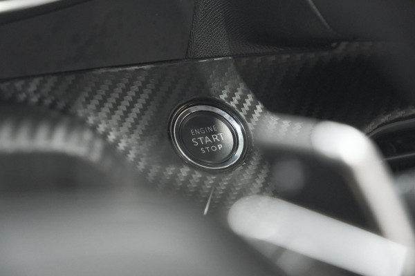 Peugeot 208 PureTech 100 EAT8 Allure | Camera | Apple Carplay | Navigatie | Parkeersensoren
