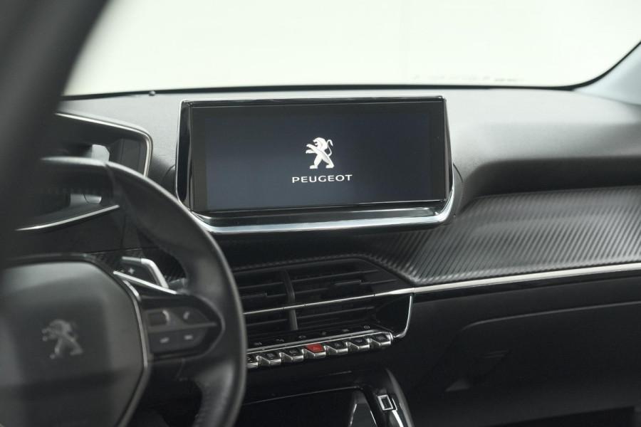 Peugeot 208 PureTech 100 EAT8 Allure | Camera | Apple Carplay | Navigatie | Parkeersensoren