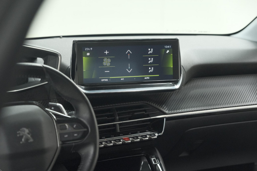 Peugeot 208 PureTech 100 EAT8 Allure | Camera | Apple Carplay | Navigatie | Parkeersensoren