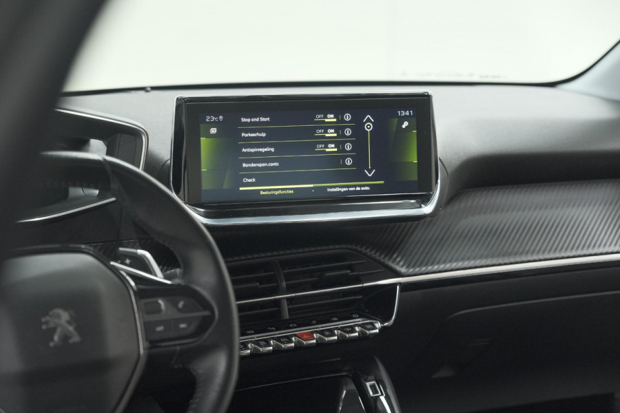 Peugeot 208 PureTech 100 EAT8 Allure | Camera | Apple Carplay | Navigatie | Parkeersensoren