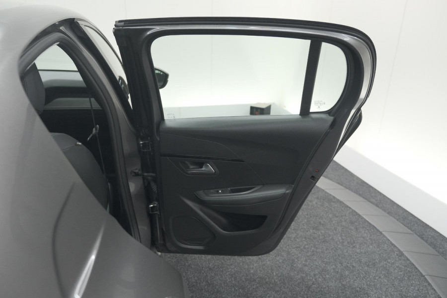 Peugeot 208 PureTech 100 EAT8 Allure | Camera | Apple Carplay | Navigatie | Parkeersensoren