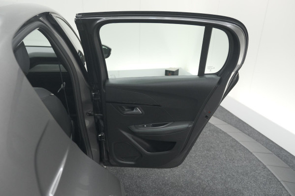 Peugeot 208 PureTech 100 EAT8 Allure | Camera | Apple Carplay | Navigatie | Parkeersensoren