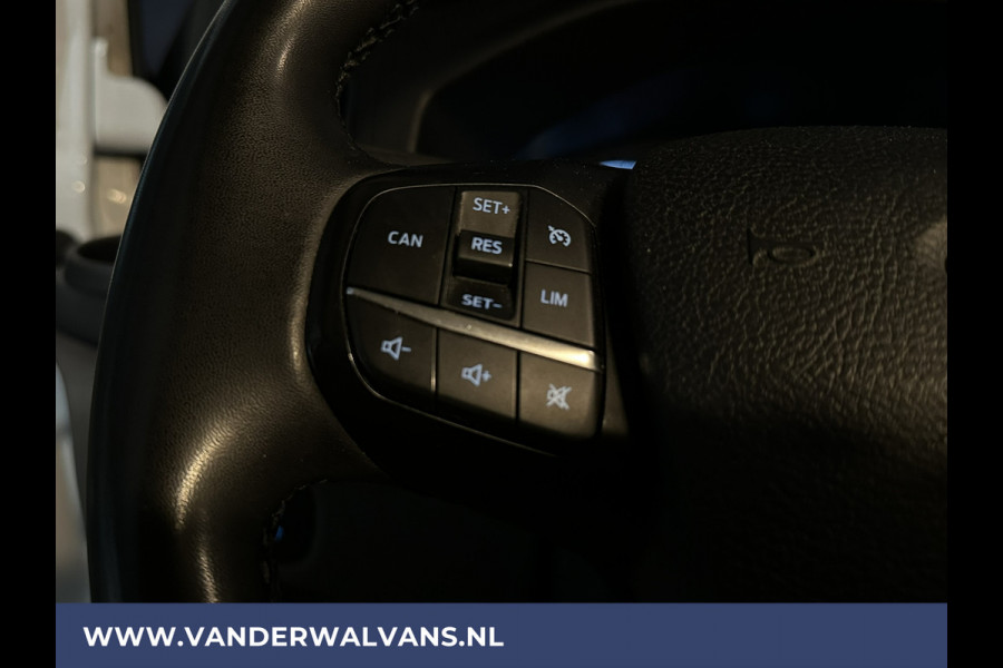 Ford Transit Custom 2.0 TDCI 130pk L2H1 Euro6 Airco | Camera | Navigatie | LED | Apple Carplay | Android Auto Cruisecontrol, Stoelverwarming, Verwarmde voorruit, Parkeersensoren, Bijrijdersbank, 2800kg trekvermogen