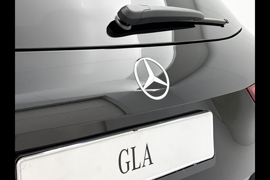 Mercedes-Benz GLA 250 e Business Solution AMG | Trekhaak | Dodehoekassistent | Parkeerpakket met 360°-camera | KEYLESS GO-comfortpakket | USB-pakket plus | EASY PACK achterklep | Spiegelpakket | MULTIBEAM LED |