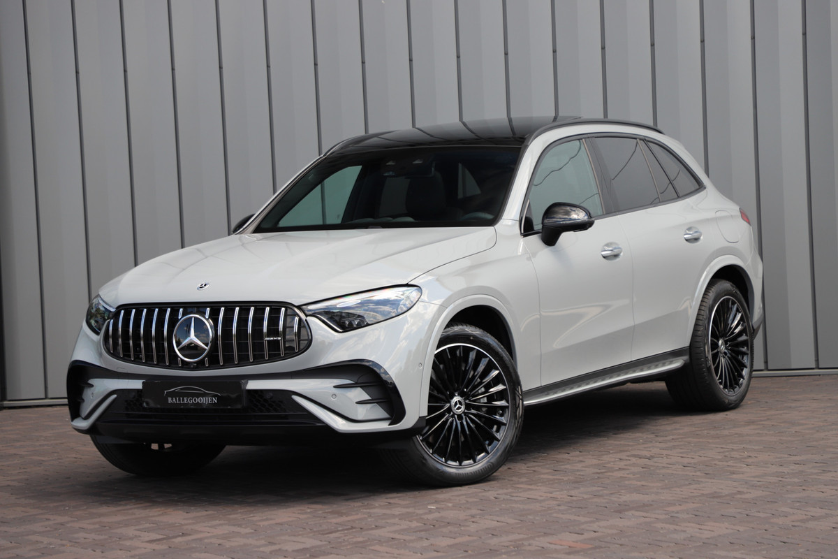 Mercedes-Benz GLC 400e AMG 4-Matic | 381PK | Achterasbesturing | Luchtvering | Pano | Keyles-go | Head-up | Sfeerverlichting | Memory | Burmester Mercedes-Benz GLC 400e AMG 4-Matic | 381PK | Achterasbesturing | Luchtvering | Pano | Keyles-go | Head-up | Sfeerverlichting | Memory | Burmester