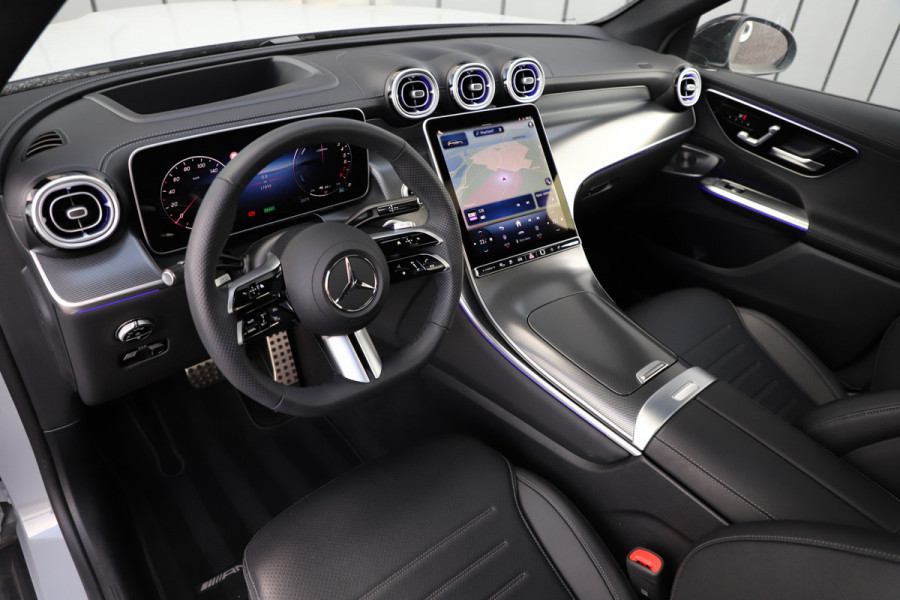 Mercedes-Benz GLC 400e AMG 4-Matic | 381PK | Achterasbesturing | Luchtvering | Pano | Keyles-go | Head-up | Sfeerverlichting | Memory | Burmester