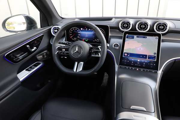 Mercedes-Benz GLC 400e AMG 4-Matic | 381PK | Achterasbesturing | Luchtvering | Pano | Keyles-go | Head-up | Sfeerverlichting | Memory | Burmester