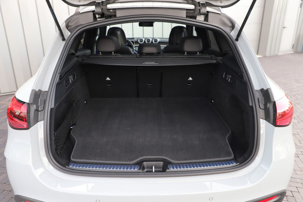 Mercedes-Benz GLC 400e AMG 4-Matic | 381PK | Achterasbesturing | Luchtvering | Pano | Keyles-go | Head-up | Sfeerverlichting | Memory | Burmester