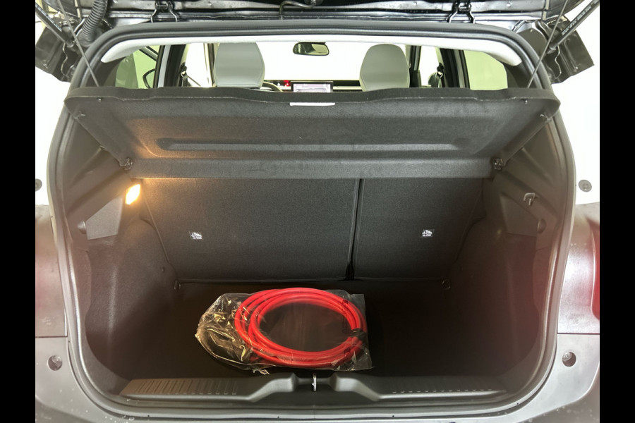 Citroën ë-C3 Max 44 kWh | Zwart dak | Winterpakket |