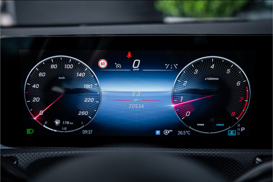 Mercedes-Benz A-Klasse A180 AMG Line - Panorama | Memory | Burmester | 360 Camera | Elek. Trekhaak