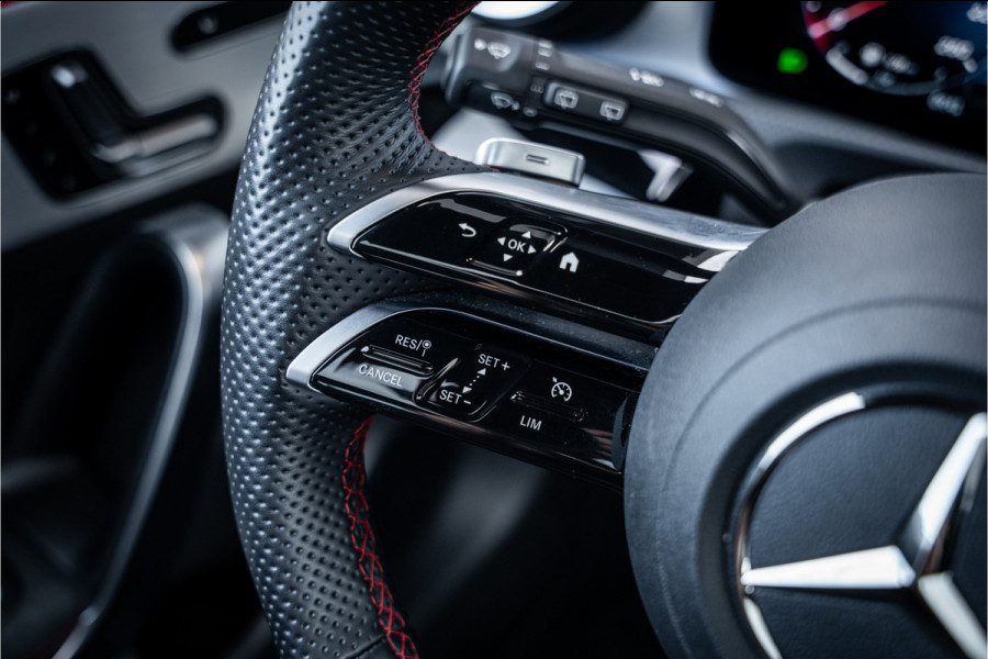 Mercedes-Benz A-Klasse A180 AMG Line - Panorama | Memory | Burmester | 360 Camera | Elek. Trekhaak