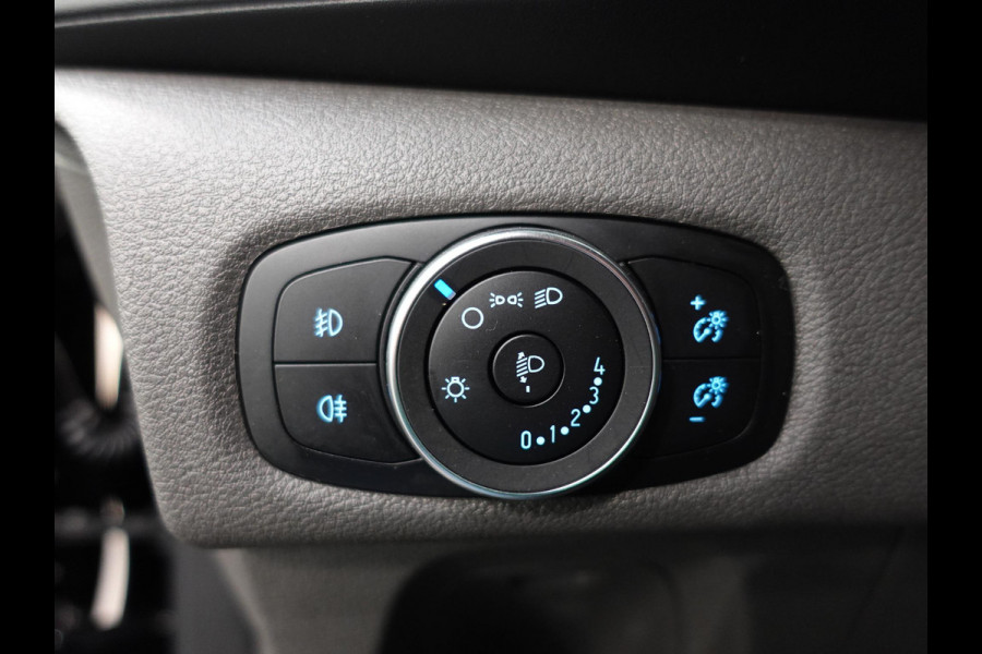 Ford Transit Custom L1H1 Trend Navigatie Camera Cruise control Parkeersensoren Trekhaak Airco