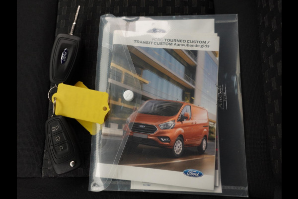 Ford Transit Custom L1H1 Trend Navigatie Camera Cruise control Parkeersensoren Trekhaak Airco