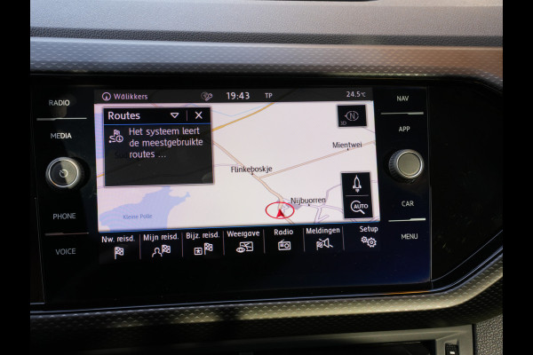 Volkswagen T-Cross 1.0 TSI Life Business | Navigatie | DAB | Adaptive Cruise | Climate Control