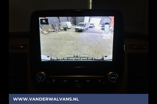 Ford Transit 2.0 TDCI 130pk L2H2 Euro6 Airco | Camera | Android Auto | Cruisecontrol | 2550kg Trekhaak Elektrisch verstelbare bestuurdersstoel, Verwarmde voorruit, Parkeersensoren, Bijrijdersbank, Parkeersensoren