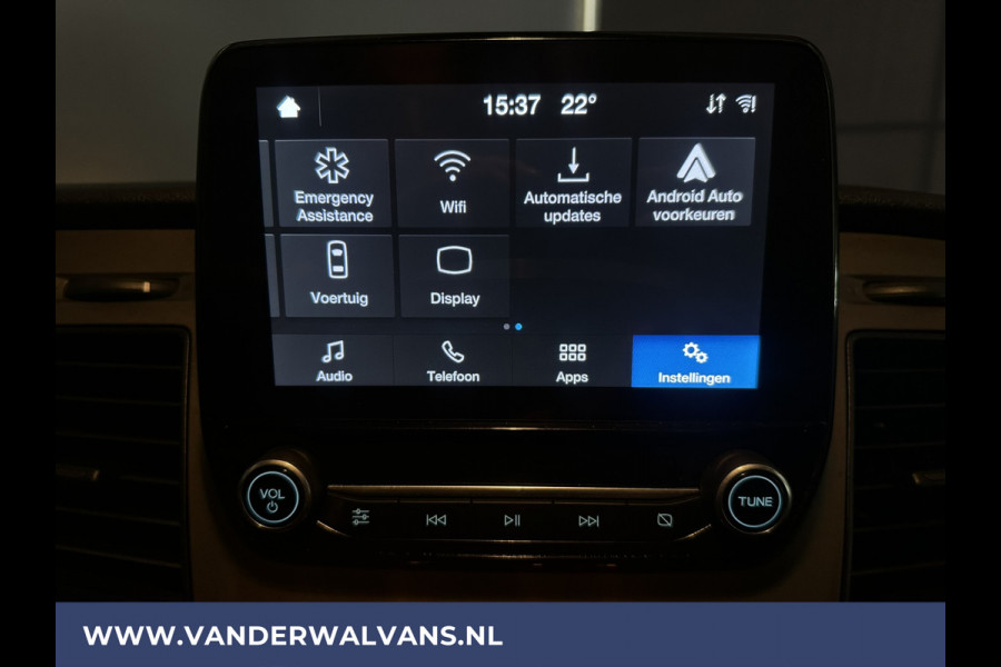 Ford Transit 2.0 TDCI 130pk L2H2 Euro6 Airco | Camera | Android Auto | Cruisecontrol | 2550kg Trekhaak Elektrisch verstelbare bestuurdersstoel, Verwarmde voorruit, Parkeersensoren, Bijrijdersbank, Parkeersensoren