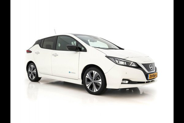 Nissan Leaf Tekna 40 kWh (INCL-BTW) Aut. *LUXURY-LEATHER | FULL-LED | BOSE-SURROUND | DIGI-COCKPIT | ADAPTIVE-CRUISE | TOPVIEW | KEYLESS | NAVI-FULLMAP | BLINDSPOT | DAB+ | PDC | HEATED-COMFORTSEATS | PRIVACY-GLASS |