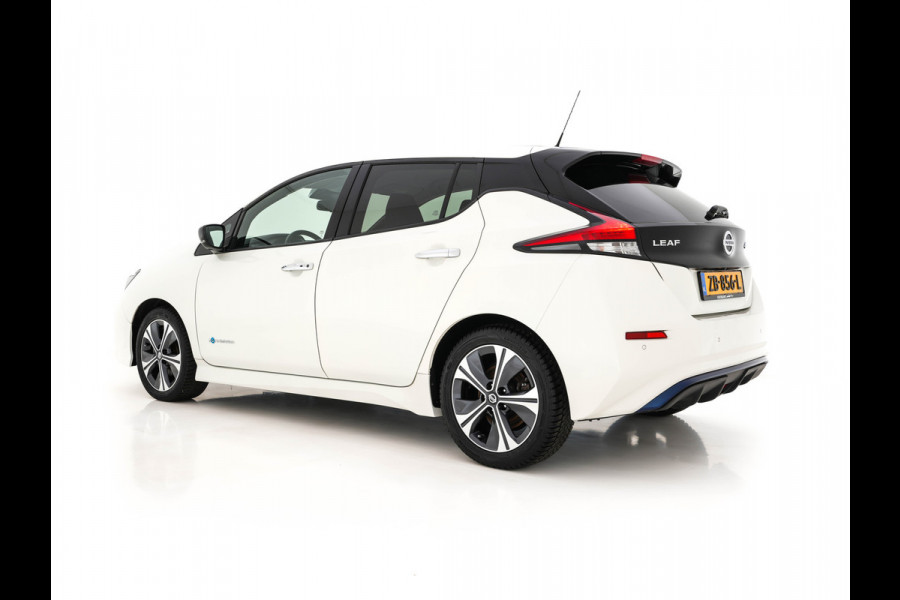 Nissan Leaf Tekna 40 kWh (INCL-BTW) Aut. *LUXURY-LEATHER | FULL-LED | BOSE-SURROUND | DIGI-COCKPIT | ADAPTIVE-CRUISE | TOPVIEW | KEYLESS | NAVI-FULLMAP | BLINDSPOT | DAB+ | PDC | HEATED-COMFORTSEATS | PRIVACY-GLASS |