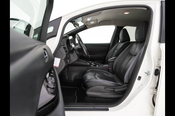 Nissan Leaf Tekna 40 kWh (INCL-BTW) Aut. *LUXURY-LEATHER | FULL-LED | BOSE-SURROUND | DIGI-COCKPIT | ADAPTIVE-CRUISE | TOPVIEW | KEYLESS | NAVI-FULLMAP | BLINDSPOT | DAB+ | PDC | HEATED-COMFORTSEATS | PRIVACY-GLASS |