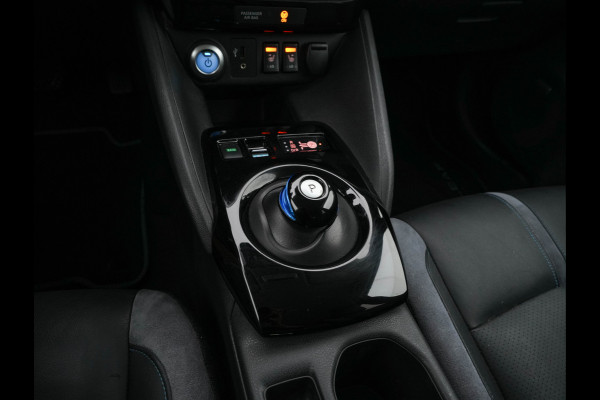 Nissan Leaf Tekna 40 kWh (INCL-BTW) Aut. *LUXURY-LEATHER | FULL-LED | BOSE-SURROUND | DIGI-COCKPIT | ADAPTIVE-CRUISE | TOPVIEW | KEYLESS | NAVI-FULLMAP | BLINDSPOT | DAB+ | PDC | HEATED-COMFORTSEATS | PRIVACY-GLASS |