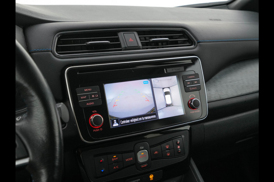 Nissan Leaf Tekna 40 kWh (INCL-BTW) Aut. *LUXURY-LEATHER | FULL-LED | BOSE-SURROUND | DIGI-COCKPIT | ADAPTIVE-CRUISE | TOPVIEW | KEYLESS | NAVI-FULLMAP | BLINDSPOT | DAB+ | PDC | HEATED-COMFORTSEATS | PRIVACY-GLASS |