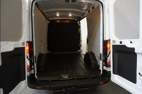Ford Transit 105pk 2.0 L2H2 Trend BPM VRIJ! Airco Trekhaak Navi Cruise