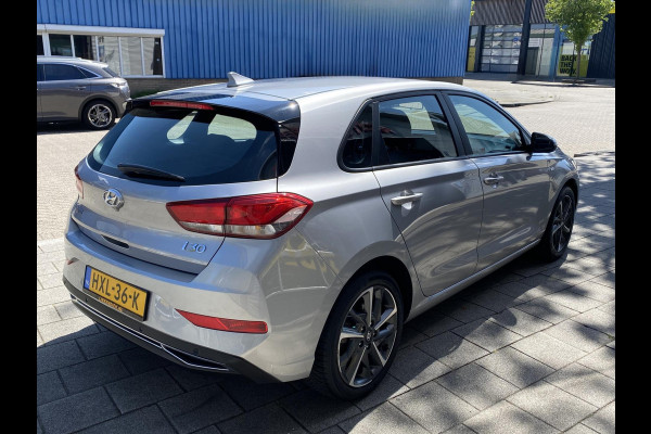 Hyundai i30 1.0 T-GDi Mild- Hybrid Trend - AUTOMAAT - Apple CarPlay / Navigatie I Airco I LED I PDC I Sport velgen I Dealer onderh